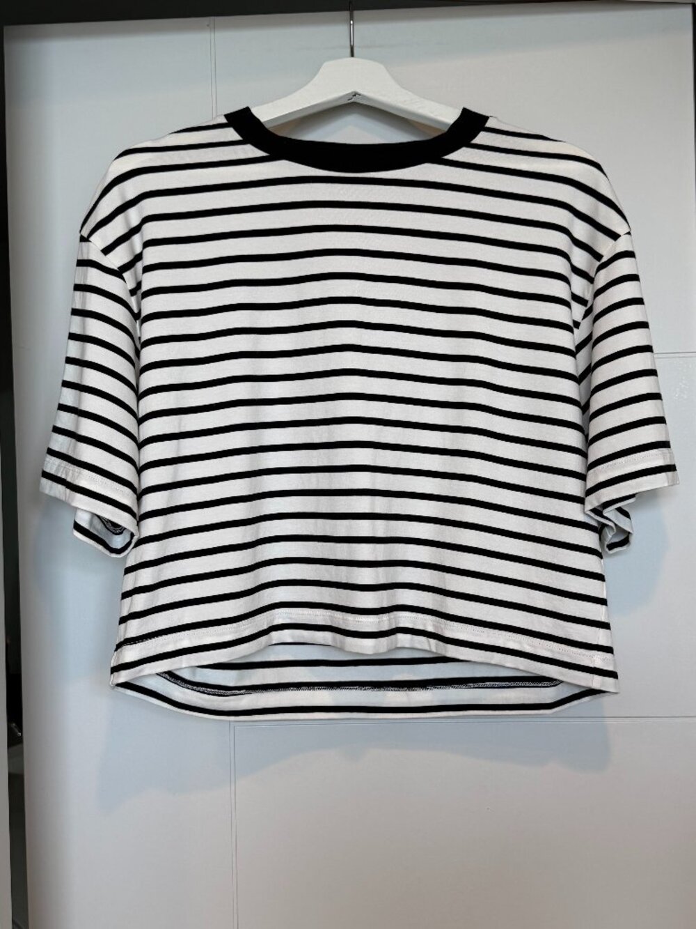 Pistola Mae Tee size S - Picture 3 of 7